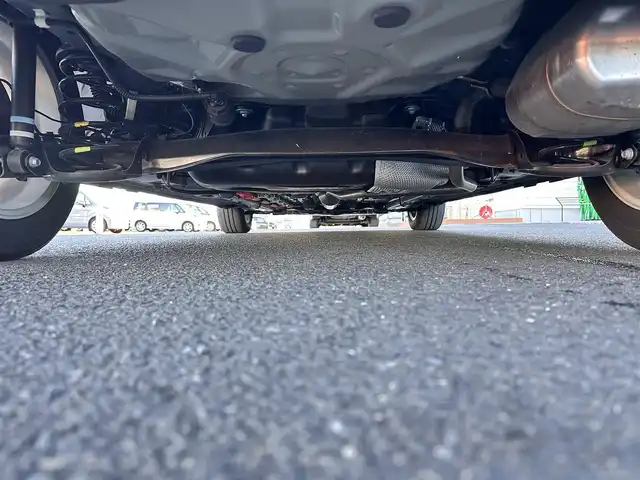 トヨタ アクア Z 宮城県 2022(令4)年 0.5万km ダークブルーマイカM 合成皮革パッケージ/・合皮/ストライプ柄ファブリックコンビシート/・パワーシート（運転席）/・シートヒーター（運転席/助手席）/・ステアリングヒーター/＝＝＝/セーフティセンス/・プリクラッシュセーフティ/・レーントレーシングアシスト/・レーダークルーズコントロール/・オートマチックハイビーム/・ロードサインアシスト/先行車発進告知機能/パーキングサポートブレーキ（前後方静止物）/10.5インチディスプレイオーディオ/・ナビ機能付/・Bluetooth/バックカメラ/ドライブレコーダー/AC100V/1500Wアクセサリーコンセント/革巻きステアリング/ステアリングスイッチ/LEDヘッドランプ/LEDフロントフォグランプ/オートライト/スマートキー＆プッシュスタート/スペアキー1本/電動格納ミラー/純正15インチAW/純正フロアマット/W/サイド/カーテンエアバッグ