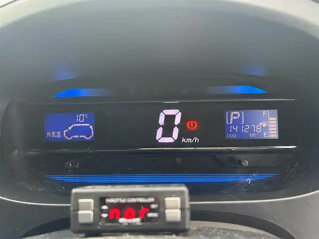 ダイハツ ミラ イース X 愛知県 2011(平23)年 14.2万km ブラックマイカメタリック 社外カーオディオ/DVD/バックカメラ/純正14インチAW/フロアマット/サイドバイザー/トノカバー/ハロゲンライト/ヘッドライトレベライザー/トノカバー/合皮シート/電格ミラー/アイドリングストップ/リモコンキー/取扱説明書