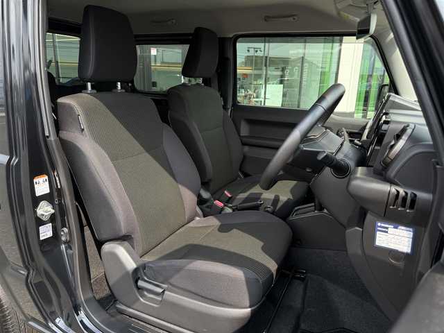 スズキ ジムニー XC 埼玉県 2022(令4)年 3万km ブルーイッシュブラックパール3 ワンオーナー /デュアルセンサーブレーキサポート/レーントレーシングアシスト/クルーズコントロール/純正ナビ/DVD再生機能/Bluetoothオーディオ/ステアリングリモコン/LEDヘッドライト/前席シートヒーター/ビルトインETC/純正16インチAW/スマートキー×2