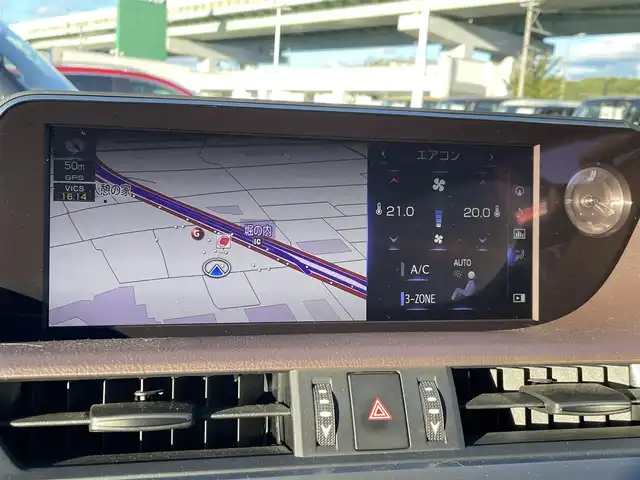 レクサス ＥＳ 300h バージョンL 愛知県 2020(令2)年 6.6万km ソニッククォーツ サンルーフ /純正メーカーナビ/フルセグTV/BT/パノラミックビューモニター/ビルトイン2.0ETC/純正18インチAW/レクサスセーフティシステム/ブラインドスポットモニター/レーダークルーズコントロール/クリアランスソナー /ヘッドアップディスプレイ/レザーシート /前席メモリー付きパワーシート/全席シートヒーター /前席エアシート /ハンドルヒーター /電動リアサンシェード/純正フロアマット/取説、保証書/スペアキー×2