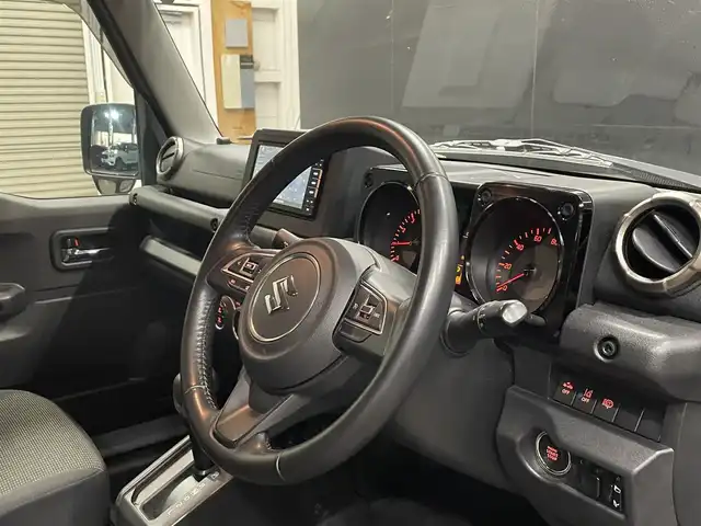 スズキ ジムニー XC 群馬県 2021(令3)年 2.8万km ミディアムグレー 社外ナビ/スマートキー/クルーズコントロール/ETC/フルセグTV/シートヒーター