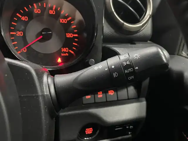 スズキ ジムニー XC 群馬県 2021(令3)年 2.8万km ミディアムグレー 社外ナビ/スマートキー/クルーズコントロール/ETC/フルセグTV/シートヒーター