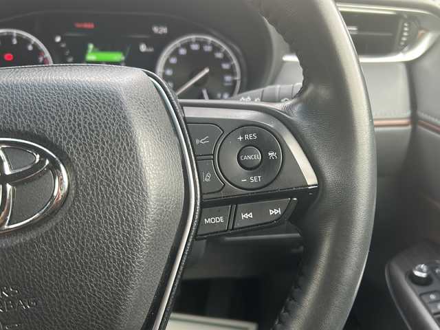 トヨタ ハリアー G 埼玉県 2021(令3)年 3.9万km ホワイトパールクリスタルシャイン メーカーナビ /(AM/FM/USB/Bluetooth/AUX)/ETC2.0 /ワンオーナー/バックカメラ　/ドラレコ付きデジタルインナーミラー　/ステアリングスイッチ　/コーナーセンサー　/電動格納ミラー　/クルコン追従　/オートライト　/オートハイビーム　/純正フロア　/パワーバックドア　/パワーシート(D)/オートホールド/プッシュスタート/イモビライザー/ISOFIX/ドアバイザー/プリクラッシュセーフティー/積込タイヤ４本(純正AW18インチ)/取扱説明書/保証書/スペアキー１本/スマートキー
