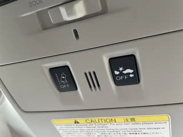 スバル レヴォーグ 1．6GT－S アイサイト 道央・札幌 2014(平26)年 11.8万km クリスタルホワイトP 登録時走行距離117/852km/　４　W　D　/アイサイト/純正SDナビ(CD/DVD/FM/AM/SD/BT)/フルセグテレビ（走行中視聴可能）/バックカメラ/アイドリングストップ/ウィンカーミラー/クルーズコントロール（追従走行あり）/ドアバイザー/プッシュスタート/ETC/MTモード付AT/パドルシフト/USB入力端子/純正ドライブレコーダー/パワーシート（運転席/助手席）/純正フロアマット/横滑り防止装置/レーンキープアシスト/盗難防止装置/オートライト/衝突軽減ブレーキ/フォグランプ/リアフォグランプ/革巻きステアリング/ステアリングスイッチ/イルミネーションコントロール/ワイパー間欠時間コントローラー/ヒルホールドスイッチ/社外エンジンスターター/電動格納ミラー/バニティミラー