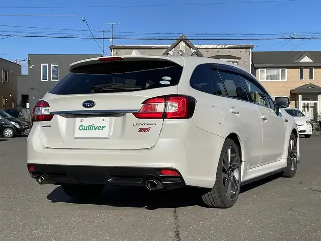 スバル レヴォーグ 1．6GT－S アイサイト 道央・札幌 2014(平26)年 11.8万km クリスタルホワイトP 登録時走行距離117/852km/　４　W　D　/アイサイト/純正SDナビ(CD/DVD/FM/AM/SD/BT)/フルセグテレビ（走行中視聴可能）/バックカメラ/アイドリングストップ/ウィンカーミラー/クルーズコントロール（追従走行あり）/ドアバイザー/プッシュスタート/ETC/MTモード付AT/パドルシフト/USB入力端子/純正ドライブレコーダー/パワーシート（運転席/助手席）/純正フロアマット/横滑り防止装置/レーンキープアシスト/盗難防止装置/オートライト/衝突軽減ブレーキ/フォグランプ/リアフォグランプ/革巻きステアリング/ステアリングスイッチ/イルミネーションコントロール/ワイパー間欠時間コントローラー/ヒルホールドスイッチ/社外エンジンスターター/電動格納ミラー/バニティミラー