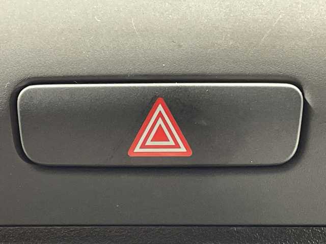 ホンダ フリード ハイブリット G ホンダセンシング 福岡県 2020(令2)年 3.2万km ミッドナイトブルービームM 禁煙車/社外メモリナビ/・CD/DVD/BT/HDMI/フルセグTV/・バックモニター/後席モニター/ホンダセンシング/両側パワースライドドア/ETC/シートヒーター（D/N)/ステアリングリモコン/スマートキー/・プッシュスタート/LEDヘッドライト/・オートライト/純正フロアマット