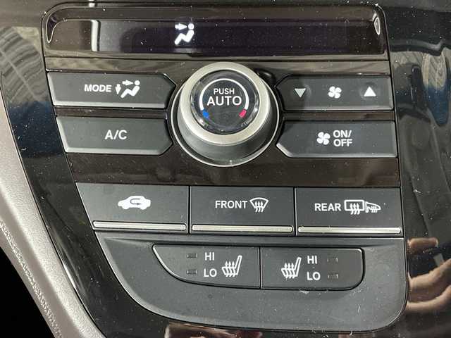 ホンダ フリード ハイブリット G ホンダセンシング 福岡県 2020(令2)年 3.2万km ミッドナイトブルービームM 禁煙車/社外メモリナビ/・CD/DVD/BT/HDMI/フルセグTV/・バックモニター/後席モニター/ホンダセンシング/両側パワースライドドア/ETC/シートヒーター（D/N)/ステアリングリモコン/スマートキー/・プッシュスタート/LEDヘッドライト/・オートライト/純正フロアマット