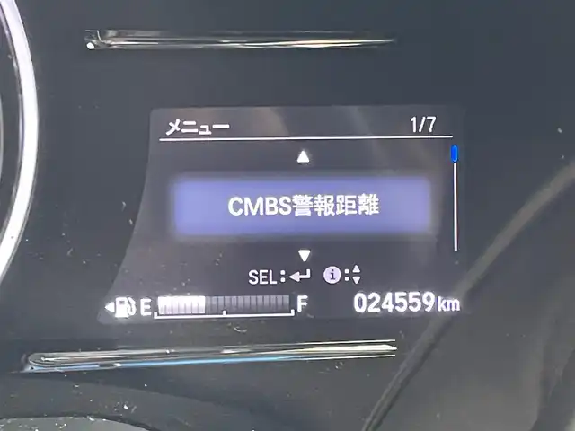 車両画像10