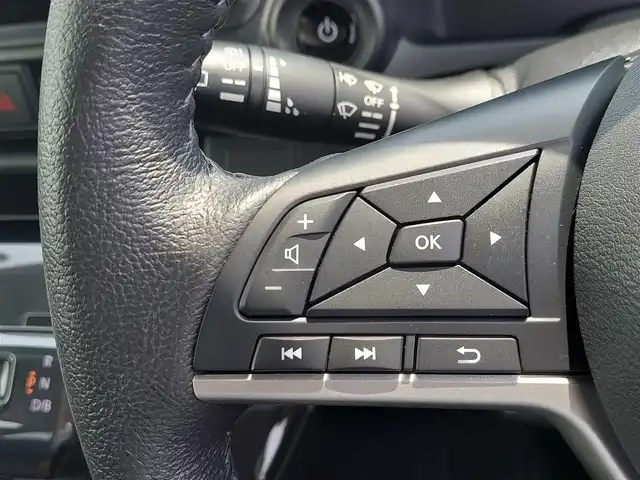 三菱 ｅＫクロス ＥＶ P 東京都 2023(令5)年 0.3万km アメジストブラック/シルキーホワイト 純正9インチナビ/ビルトインETC2.0/シートヒーター/ステアリングヒーター/LEDヘッドライト/オートライト/e-Assist/衝突被害軽減ブレーキシステム/車線逸脱警報システム/踏み間違い衝突防止アシスト/オートマチックハイビーム/パーキングセンサー/スマートキー/純正15インチAW