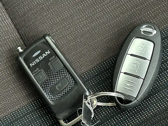 日産 デイズ ハイウェイスターX 道央・札幌 2020(令2)年 4.2万km チタニウムグレーメタリック ・４WD/・寒冷地仕様/・社外SDナビ/　CD/DVD/BT/フルセグ/・アラウンドビューモニター/・エマージェンシーブレーキ/・レーンキープアシスト/・アイドリングストップ/・ハーフレザーシート/・前席シートヒーター/・LEDヘッドライト/・オートライト/・プッシュスタート/・スマートキー/・純正エンジンスターター/・社外AW付夏タイヤ積込(155/65/R14)