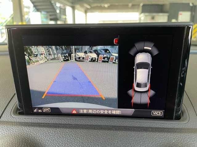 アウディ ＲＳ３ 神奈川県 2018(平30)年 8.4万km グレイシアホワイトメタリック ワンオーナー/4WDターボ/パノラマルーフ/純正HDDナビ/・DTV/DVD/BT/USB/SD/Bang&Olufsenサウンド/バックカメラ/コーナーセンサー/レザーシート/前席シートヒーター/レーダークルーズコントロール/ビルトインETC2.0/レーンアシスト/衝突軽減ブレーキ/純正19インチAW/プッシュEgスタート/ストップ/スマートキー×2/純正LEDヘッドライト/バック/フロントフォグ/パドルシフト付ステアリング/EVENTURI吸気システム/アイドリングストップ/ターンランプ付電動格納ドアミラー/純正フロアマット/取扱説明書/新車時保証書