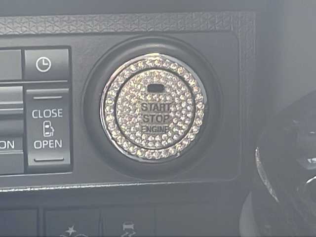 ダイハツ タント カスタム RS セレクション 静岡県 2020(令2)年 3.7万km シャイニングホワイトパール 純正9インチナビ/地デジTV/純正CD/DVD/Bluetooth/バックカメラ/スマートアシスト/両側パワースライドドア/ハーフレザーシート/シートヒーター/アクティブクルーズコントロール/純正15インチAW/LEDヘッドライト/スマートキー/ドライブレコーダー/ETC