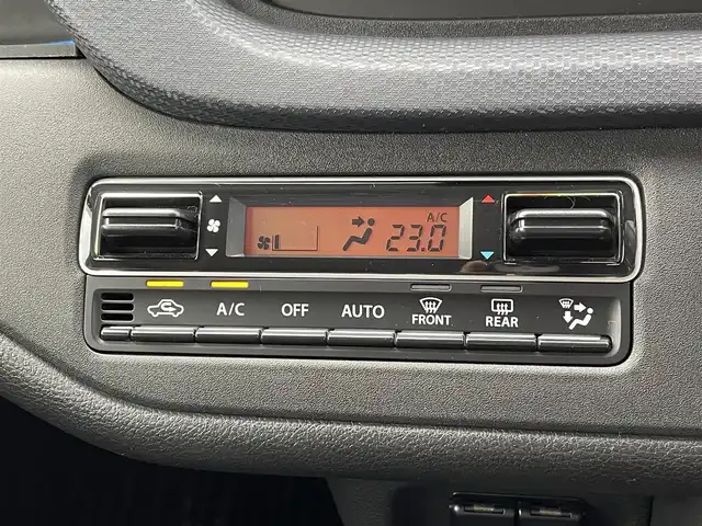 スズキ ソリオ HV SZ 山梨県 2023(令5)年 1.5万km ピュアホワイトパール/ガンメタリック2トーン ワンオーナー/純正ナビ/Bluetooth接続/フルセグTV/全方位カメラ/ETC/両側電動スライドドア/前席シートヒーター/ヘッドアップディスプレイ/パドルシフト/レーダークルーズコントロール/ステアリングスイッチ/スペアキー/取扱説明書/保証書