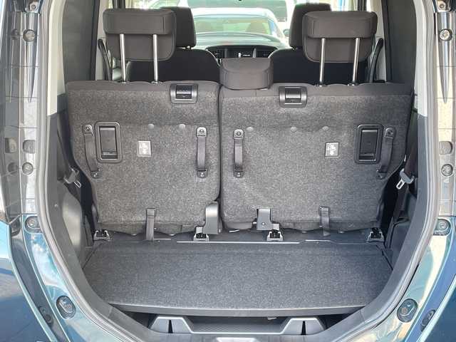 トヨタ ルーミー カスタムG 岐阜県 2023(令5)年 1.4万km レーザーブルークリスタルシャイン /登録時14026km//ワンオーナー//純正9インチディスプレイオーディオ/(AM/FM/フルセグTV/BT/USB)//メーカーパッケージOP(ディスプレイオーディオパッケージ)/(9インチディスプレイオーディオ)/(バックカメラ)/(ステアリングスイッチ)//スマートアシスト/(衝突回避支援ブレーキ機能)/(衝突警報機能)/(車線逸脱警報機能)/(路側逸脱警報)/(ふらつき警報)/(ブレーキ制御付誤発進抑制機能)/(先行車発進お知らせ機能)/(アダプティプドライビングビーム)/(オートハイビーム)/(サイドビューランプ)/(コーナーセンサー)/(標識認識機能)/(全車速追従機能付ACC)//純正フロアマット//純正LEDヘッドライト//純正14インチアルミホイール//ETC