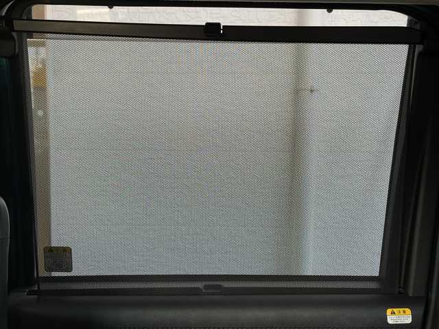 トヨタ ルーミー カスタムG 岐阜県 2023(令5)年 1.4万km レーザーブルークリスタルシャイン /登録時14026km//ワンオーナー//純正9インチディスプレイオーディオ/(AM/FM/フルセグTV/BT/USB)//メーカーパッケージOP(ディスプレイオーディオパッケージ)/(9インチディスプレイオーディオ)/(バックカメラ)/(ステアリングスイッチ)//スマートアシスト/(衝突回避支援ブレーキ機能)/(衝突警報機能)/(車線逸脱警報機能)/(路側逸脱警報)/(ふらつき警報)/(ブレーキ制御付誤発進抑制機能)/(先行車発進お知らせ機能)/(アダプティプドライビングビーム)/(オートハイビーム)/(サイドビューランプ)/(コーナーセンサー)/(標識認識機能)/(全車速追従機能付ACC)//純正フロアマット//純正LEDヘッドライト//純正14インチアルミホイール//ETC