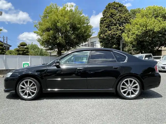 スバル レガシィ Ｂ４ 2．0GT スペックB 東京都 2006(平18)年 7万km オブシディアンブラックパール 社外メモリナビ/フルセグTV／DVD／Bluetoothオーディオ/バックカメラ/STIフロントアンダースポイラー/純正18インチAW/ドライブレコーダー/（KENWOOD：DRN-MR740）/ETC/純正フロアマット/D席パワーシート/取扱説明書/保証書