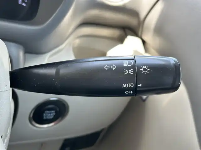 スズキ スペーシア X 福岡県 2014(平26)年 8.6万km キャンドルオレンジメタリック ・ナビ/（BLUETOOTH/フルセグ/バックカメラ/DVD再生機能/・スペアキー/・衝突軽減システム/・アイドリングストップ/・片側パワースライドドア/・電動格納ミラー/・CDチェンジャー/・ドアバイザー/・スマートキー/・ベンチシート/・保証書/・取扱説明書