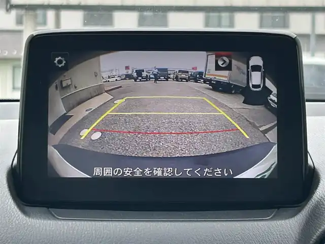 マツダ ＣＸ－３ XD プロアクティブ 滋賀県 2017(平29)年 6.1万km スノーフレイクホワイトパールマイカ ディーゼル/4WD(F4)/6速AT/7インチ純正ナビ/(FM/AM/CD/DVD/フルセグ/Bluetooth)/前ドライブレコーダー(ＳＤカード無し)/ETC/バックカメラ/プリクラッシュブレーキアシスト	/踏み間違い防止アシスト	/レーンキープアシスト	/クルーズコントロール/標識検知機能	/コーナー・バックセンサー	/運転席・助手席シートヒーター/電動格納ミラー/アイドリングストップ/革巻きステアリング/ステアリングスイッチ/ステアリングヒーター/パドルシフト/オートライト/LEDヘッドライト/リアフォグ/フルオートエアコン/ヘッドアップディスプレイ/プッシュスタート/スマートキー/USB端子/純正フロアマット/ドアバイザー
