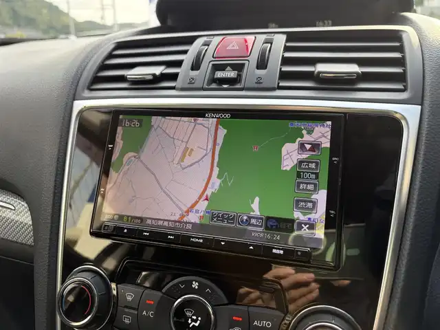 スバル レヴォーグ 高知県 2015(平27)年 10.3万km ギャラクシーブルーシリカ (株)IDOMが運営する【じしゃロン高知店】の自社ローン専用車両になります。こちらは現金またはオートローンご利用時の価格です。自社ローンご希望の方は別途その旨お申付け下さい/純正ナビ/フルセグテレビ/ETC/バックカメラ/クルーズコントロール/LEDオートライト/パドルシフト/パワーシート/アイドリングストップ/STIリップスポイラー/USB充電