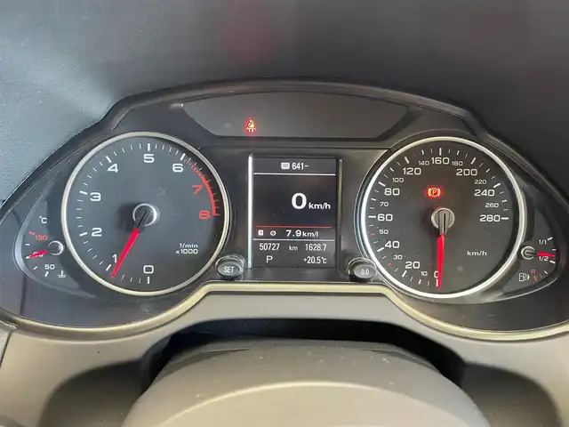 アウディ Ｑ５ 2．0 TFSI クワトロ Sライン 岩手県 2016(平28)年 5.1万km グレイシアホワイトメタリック ４WD/ターボ/バング&オルフセンサウンドシステム/アダプティブクルーズコントロール/衝突被害軽減システム/コーナーセンサー/ダウンヒルアシスト/横滑り防止装置/パドルシフト/アイドリングストップ/BBSジャーマニー１９インチ鋳造アルミホイール/パワーシート/純正ナビ/フルセグTV/バックカメラ/サイドカメラ/HIDヘッドライト