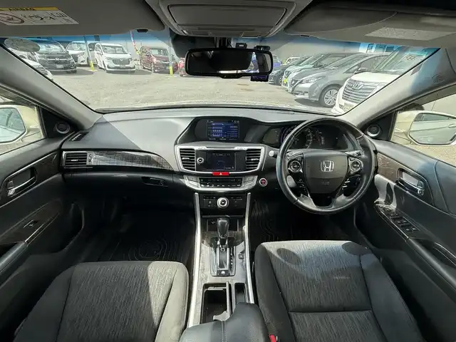 ホンダ アコード ハイブリッド EX 千葉県 2013(平25)年 14.5万km シャンパンプラチナM 衝突軽減ブレーキ/純正９インチナビ/バックカメラ/フルセグＴＶ/Ｂｌｕｅｔｏｏｔｈ/ＥＴＣ/パワーシート/ＢＢＳ１６インチアルミホイール/ＬＥＤヘッドライト/オートライト/フロアマット