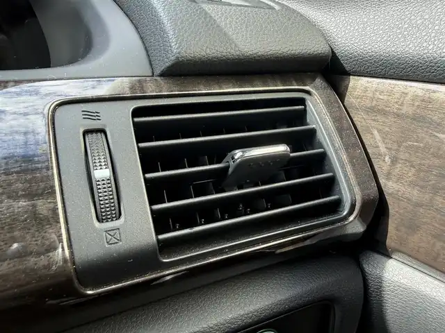 ホンダ アコード ハイブリッド EX 千葉県 2013(平25)年 14.5万km シャンパンプラチナM 衝突軽減ブレーキ/純正９インチナビ/バックカメラ/フルセグＴＶ/Ｂｌｕｅｔｏｏｔｈ/ＥＴＣ/パワーシート/ＢＢＳ１６インチアルミホイール/ＬＥＤヘッドライト/オートライト/フロアマット