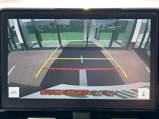 トヨタ ヴォクシー S－Z 和歌山県 2022(令4)年 6万km アティチュードブラックマイカ 純正コネクティッドナビ/フルセグTV/Bluetooth/CD/DVD/USB/HDMI/バックカメラ/純正フリップダウンモニター/ビルトインETC2.0/前後ドライブレコーダー/トヨタセーフティセンス/レーダークルーズコントロール/クリアランスソナー/レーンキープアシスト/両側パワースライドドア/革巻きステアリング/ステアリングスイッチ/LEDヘッドライト/オートライト/オートハイビーム/ヘッドライトレベライザー/ハーフレザーシート/前席シートヒーター/純正17インチAW/プッシュスタート/スマートキー/スペアキー