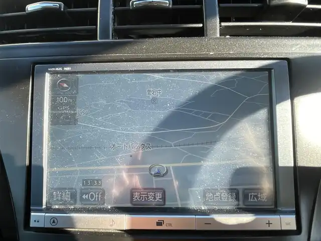 トヨタ プリウス α S チューンブラック 茨城県 2013(平25)年 8万km ホワイトパールクリスタルシャイン 純正メモリナビ/地デジテレビ/AM/FM/BlueTooth接続/バックカメラ/前方ドライブレコーダー/ビルトインETC/ステアリングリモコン/電動格納ミラー/オートライト/フォグランプ/プッシュスタート