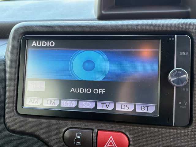 トヨタ スペイド F 大阪府 2014(平26)年 11.3万km シルバーマイカM 純正ナビ/バックカメラ/フルセグ/Bluetooth/CD/DVD/片側パワースライドドア/ドライブレコーダー/ETC/プッシュスタート/スマートキー×２/ステアリングスイッチ/純正フロアマット/HIDヘッドライト/オートライト