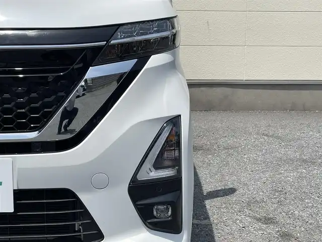 日産 ルークス ハイウェイスター X 茨城県 2023(令5)年 1.5万km ホワイトパール アラウンドビューモニター/LEDヘッドライト/ステアリングスイッチ/エマージェンシーブレーキ/インテリジェントキー/アイドリングストップ/パワースライドドア