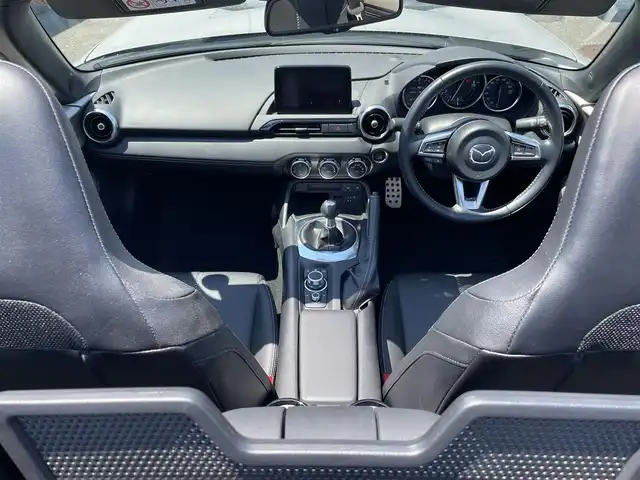 マツダ ロードスター ネイビー トップ 愛知県 2022(令4)年 0.9万km プラチナクォーツメタリック 黒革シート/BBS製17インチアルミホイール/純正ナビ/Bluetooth接続/フルセグTV/バックカメラ/ETC/ステアリングスイッチ/スペアキー1本/取扱説明書/保証書