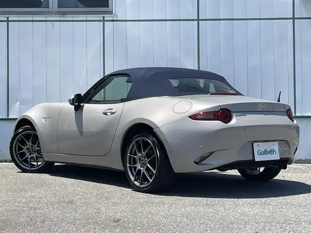 マツダ ロードスター ネイビー トップ 愛知県 2022(令4)年 0.9万km プラチナクォーツメタリック 黒革シート/BBS製17インチアルミホイール/純正ナビ/Bluetooth接続/フルセグTV/バックカメラ/ETC/ステアリングスイッチ/スペアキー1本/取扱説明書/保証書