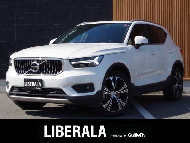 ボルボ ＸＣ４０ B4 AWD インスクリプション 埼玉県 2020(令2)年 2.8万km 白 ブラックレザーシート/スライディングサンルーフ/オートクルーズコントロール /パークセンサー/バックカメラ/レーンキープアシスト/ブラインドスポットモニター/CarPlay/Harman/Kardon/シートH/純正19インチAW