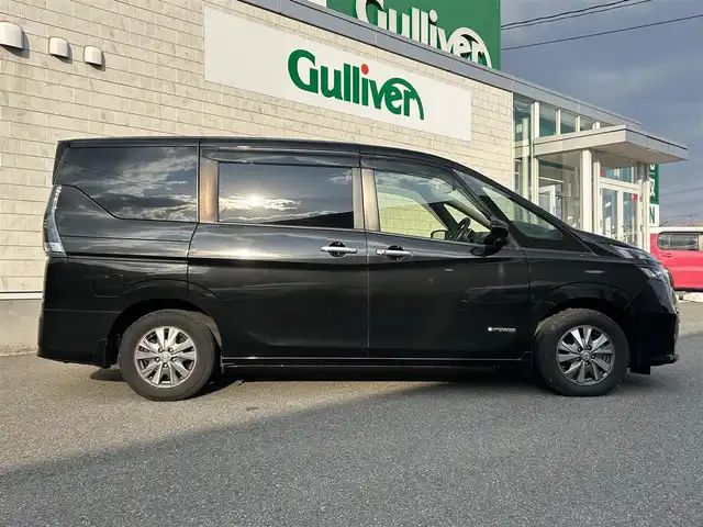 日産 セレナ e－パワー XV 山形県 2018(平30)年 9.7万km ダイヤモンドブラック 純正9インチナビ/FM/AM/フルセグ/DVD/Bluetooth/全周囲バックカメラ/プロパイロット/エマージェンシーブレーキ/クリアランスソナー/車線逸脱警報/パーキングアシスト/ビルトインETC/前方ドライブレコーダーSDなし/前席シートヒーター/ステアリングヒーター/LEDヘッドライト/オートハイビーム/オートライト