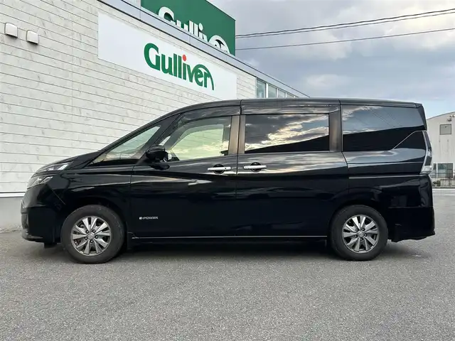 日産 セレナ e－パワー XV 山形県 2018(平30)年 9.7万km ダイヤモンドブラック 純正9インチナビ/FM/AM/フルセグ/DVD/Bluetooth/全周囲バックカメラ/プロパイロット/エマージェンシーブレーキ/クリアランスソナー/車線逸脱警報/パーキングアシスト/ビルトインETC/前方ドライブレコーダーSDなし/前席シートヒーター/ステアリングヒーター/LEDヘッドライト/オートハイビーム/オートライト