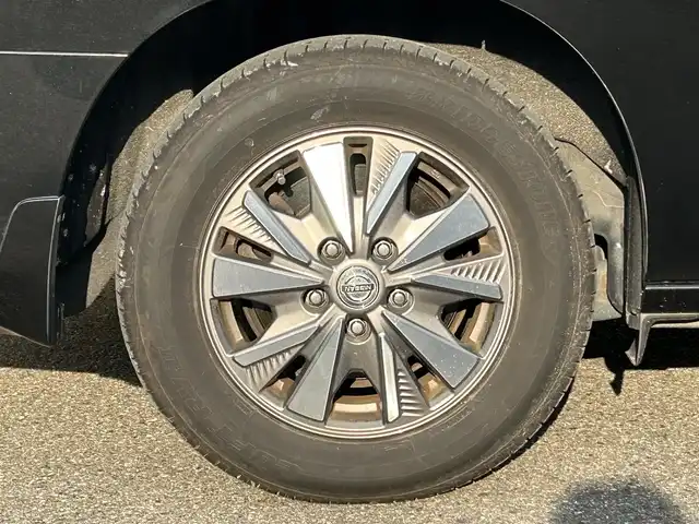 日産 セレナ e－パワー XV 山形県 2018(平30)年 9.7万km ダイヤモンドブラック 純正9インチナビ/FM/AM/フルセグ/DVD/Bluetooth/全周囲バックカメラ/プロパイロット/エマージェンシーブレーキ/クリアランスソナー/車線逸脱警報/パーキングアシスト/ビルトインETC/前方ドライブレコーダーSDなし/前席シートヒーター/ステアリングヒーター/LEDヘッドライト/オートハイビーム/オートライト