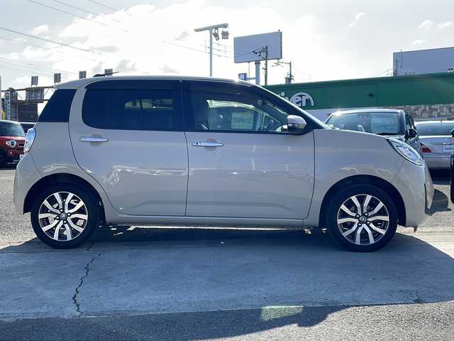 トヨタ パッソ モーダ　Gパッケージ 徳島県 2018(平30)年 3.6万km キナコメタリック 純正7型SDナビ　NSZT-W68T/（ラジオ/BT/DISC/フルセグ/SD）/バックカメラ/ビルトインETC/ハーフレザーシート/アイドリングストップ/前後コーナーセンサー/LEDヘッドライト/純正15インチAW/社外フロアマット/プッシュスタート/パーキングアシスト/スタリングリモコン/ドライブレコーダー