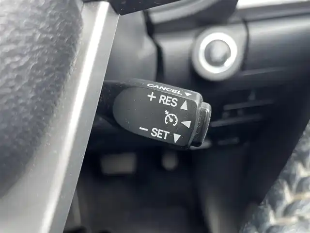 トヨタ ハイラックス Z 山形県 2018(平30)年 6.3万km アティチュードブラックマイカ 4WD/軽油/衝突被害軽減システム/TRDロールバー/SDナビ/　　【CD DVD BD BT ワンセグ】/バックカメラ/クルーズコントロール/LEDオートライト/純正17インチアルミホイール/ドライブレコーダー/ステアリングスイッチ/MTモード付AT/IC付ターボ/電動格納ウィンカーミラー/ミラーヒーター/フォグランプ/スマートキー/ETC