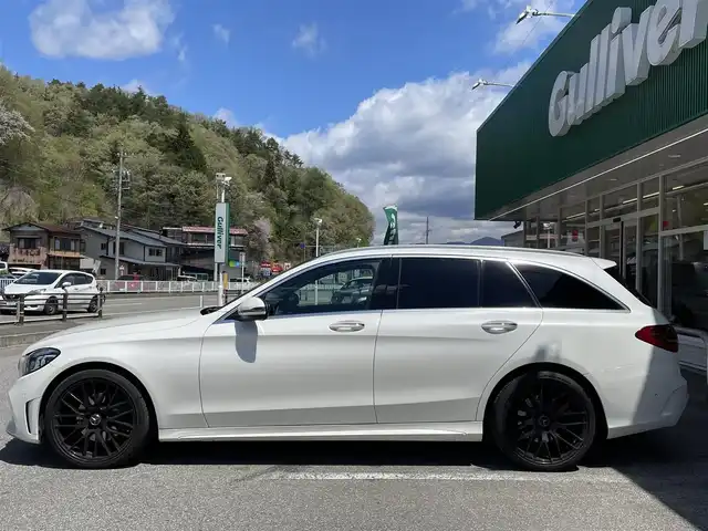 メルセデス・ベンツ Ｃ２００ ワゴン ローレウスエディション 岐阜県 2019(令1)年 5.3万km 白 純正ナビ/バックカメラ/追従式クルーズコントロール/純正フロアマット/サンルーフ/全席レザーシート/前席シートヒータ/前席パワーシート・メモリ機能付き/パーキングアシスト/レーンキープアシスト/衝突軽減ブレーキ/コーナーセンサー/パワーバックドア/ドライブレコーダー/カーテンエアバック/ETC/LEDヘッドライト・AUTO機能付き