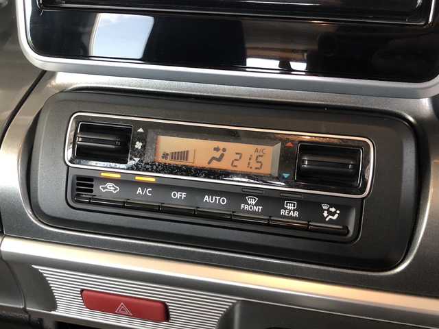 スズキ スペーシア ギア HYBRID XZ 愛媛県 2019(平31)年 1.4万km アクティブイエロー/ガンメタリック2トーン 社外ディスプレイオーディオ /・CD/DVD/Bluetooth/USB /両側パワースライドドア /衝突軽減ブレーキ /レーンキープアシスト /コーナーセンサー /前座席シートヒーター /ルーフレール /リア送風機能/2列目サンシェード/プッシュスタート/・スペアキー/純正ゴムマット/取扱説明書/保証書