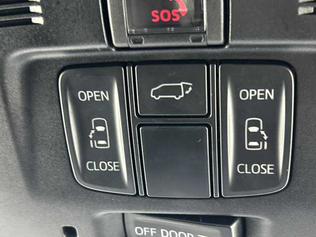 トヨタ ヴェルファイア Z ゴールデンアイズ 三重県 2021(令3)年 4.6万km ホワイトパールクリスタルシャイン /禁煙車//純正ナビ/・フルセグ・Bluetooth・CD・DVD・USB・AppleCarPlay・AndroidAuto//バックモニター//後席フリップダウンモニター//CD・DVDデッキ//両側パワースライドドア//セーフティセンス//インテリジェントクリアランスソナー //レーンキープアシスト//オートマチックハイビーム//クルーズコントロール//ビルトインETC2.0//プッシュスタート//パワーウインドウ//電動格納ミラー//純正フロアマット//純正アルミホイール//LEDヘッドライト