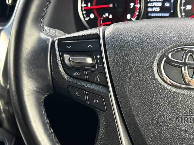 トヨタ ヴェルファイア Z ゴールデンアイズ 三重県 2021(令3)年 4.6万km ホワイトパールクリスタルシャイン /禁煙車//純正ナビ/・フルセグ・Bluetooth・CD・DVD・USB・AppleCarPlay・AndroidAuto//バックモニター//後席フリップダウンモニター//CD・DVDデッキ//両側パワースライドドア//セーフティセンス//インテリジェントクリアランスソナー //レーンキープアシスト//オートマチックハイビーム//クルーズコントロール//ビルトインETC2.0//プッシュスタート//パワーウインドウ//電動格納ミラー//純正フロアマット//純正アルミホイール//LEDヘッドライト