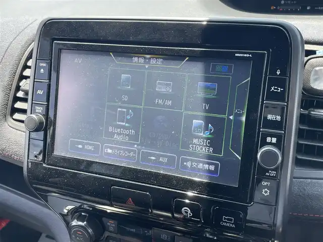 日産 セレナ ニスモ 茨城県 2019(平31)年 4万km ブリリアントホワイトパール 純正ナビ/【iPod・USB・SD・ラジオ・TV・ウォークマン・BT・ＣＤ・ＤＶＤ・Blu-ray・HDMI・AUX】/パーキングアシスト/プロパイロット/フリップダウンモニター/アイドリングストップ/レーダークルコン/ETC/全方位カメラ/前方ドラレコ/前後コーナーセンサー/ブレーキホールド/デジタルインナーミラー/オートライト/純正フロアマット/純正アルミホイール