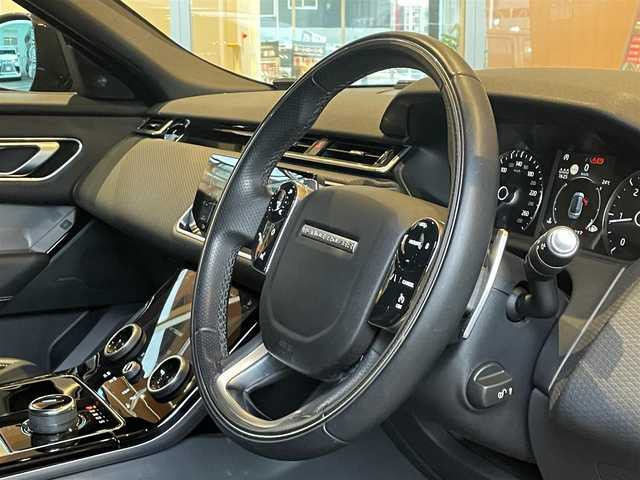 ランドローバー レンジローバーヴェラール Rダイナミック S 180PS 宮城県 2019(平31)年 4.2万km 黒 アクティブクルーズコントロール/レーンキープアシスト/ブラインドスポットモニター/MERIDIANサウンドシステム/純正ナビゲーションシステム/フルセグTV/360°カメラシステム/ブラックハーフレザーシート/シートヒーター/メモリ機能付きパワーシート/純正20インチAW/レッドブレーキキャリパー/LEDヘッドライト/オートマチックハイビーム/スマートキー/パワーバックドア/ステアリングスイッチ/パドルシフト/ドライブレコーダー/ETC2.0車載器/アイドリングストップ