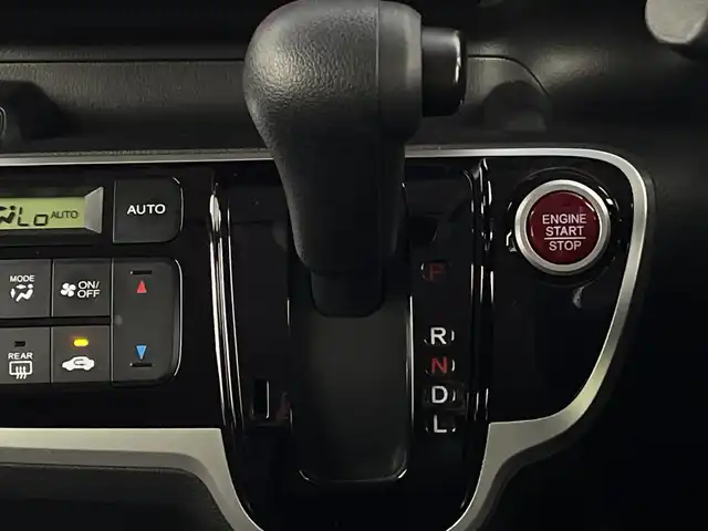 ホンダ Ｎ ＢＯＸ 新潟県 2017(平29)年 2.4万km プレミアムディープモカパール 純正ディスプレイオーディオ/　　ワンセグ/CD/HDMI/BT/バックカメラ/片側パワースライドドア/ステリングスイッチ/アイドリングストップ/オートエアコン/ウィンカーミラー/電格ミラー/スマートキー/ビルトインETC
