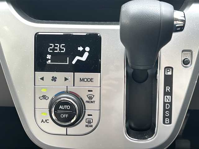 ダイハツ キャスト スタイル G VS SAⅢ 高知県 2023(令5)年 0.4万km ファイアークォーツレッドM 純正７インチナビ/・フルセグＴＶ/・全方位モニター/・ＣＤ／ＤＶＤ/・Ｂｌｕｅｔｏｏｔｈオーディオ/ＥＴＣ/コーナーセンサー/オートライト/オートハイビーム/ＬＥＤヘッドライト/純正フロアマット/シードヒーター/純正１５インチアルミホイール/ドラレコ