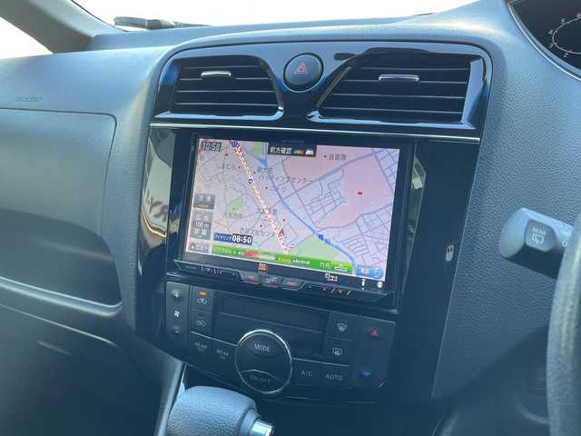 日産 セレナ ハイウェイS S HV Aセーフ 埼玉県 2015(平27)年 10.7万km ブリリアントホワイトパール エマージェンシーブレーキ /フリップダウンモニター /ナビ/　　CD/DVD/BT/フルセグ /アラウンドビューモニター /両側パワースライドドア /クルーズコントロール /HIDライト /純正16インチアルミホイール /ETC