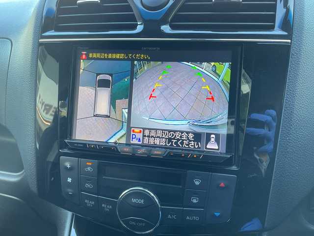 日産 セレナ ハイウェイS S HV Aセーフ 埼玉県 2015(平27)年 10.7万km ブリリアントホワイトパール エマージェンシーブレーキ /フリップダウンモニター /ナビ/　　CD/DVD/BT/フルセグ /アラウンドビューモニター /両側パワースライドドア /クルーズコントロール /HIDライト /純正16インチアルミホイール /ETC