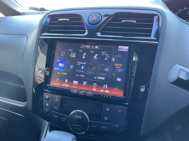 日産 セレナ ハイウェイS S HV Aセーフ 埼玉県 2015(平27)年 10.7万km ブリリアントホワイトパール エマージェンシーブレーキ /フリップダウンモニター /ナビ/　　CD/DVD/BT/フルセグ /アラウンドビューモニター /両側パワースライドドア /クルーズコントロール /HIDライト /純正16インチアルミホイール /ETC