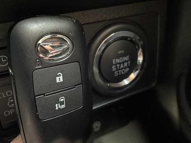 ダイハツ タント X 広島県 2022(令4)年 1.6万km シャイニングホワイトパール 禁煙/社外ナビ/バックカメラ/前後ドライブレコーダー/パワースライドドア/ETC/シートヒーターD+N/オートライトLED